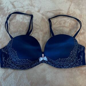 Very Sexy Strapless Convertible size 34C